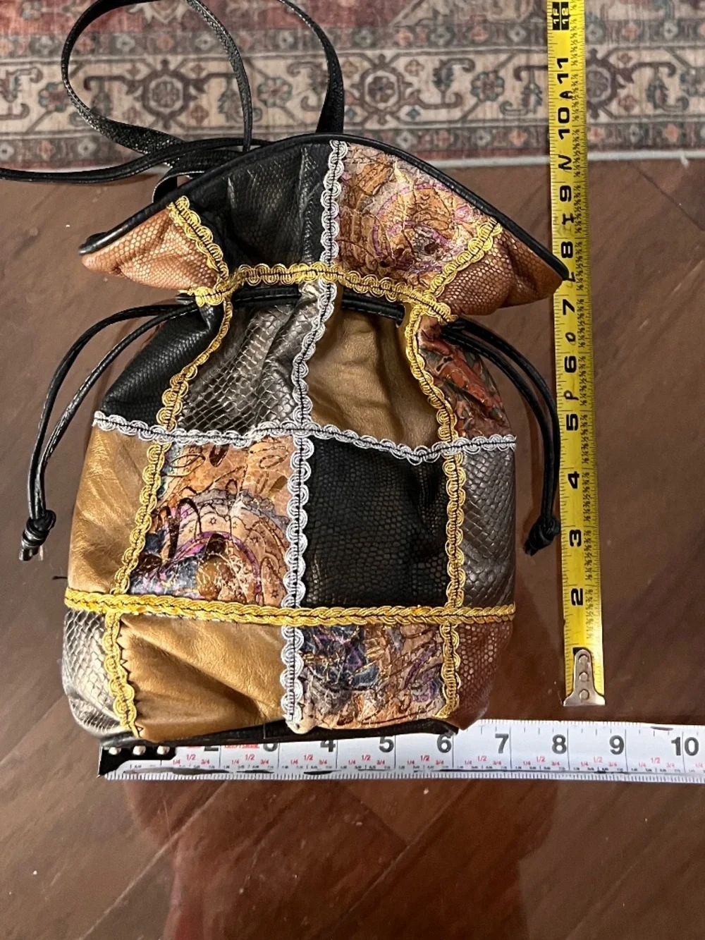 Vintage 1980/1990s Paris Gino metallic patchwork drawstring bucket bag